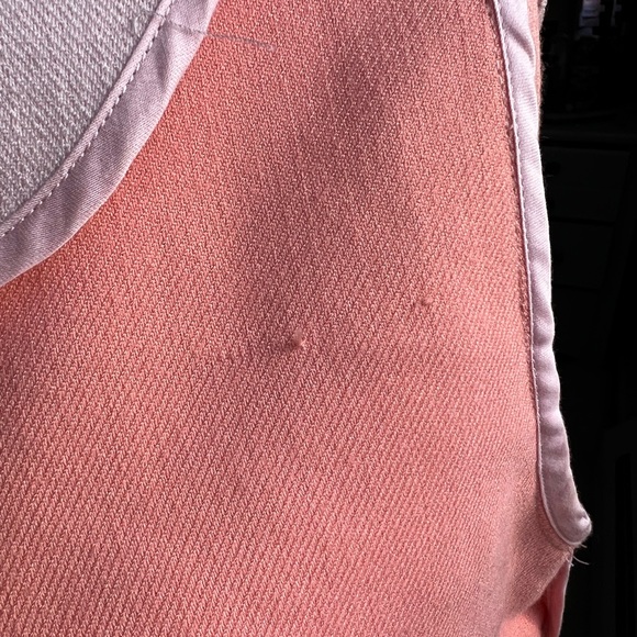Elevenses scallop breast pink cropped
blazer from Anthropologie Size Small - Picture 11 of 13